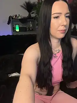 Trixie-Tainted live sex cam