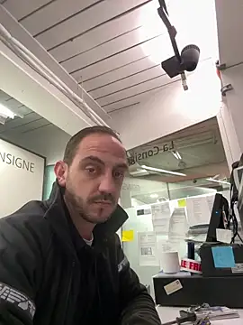 goncas23 live sex cam