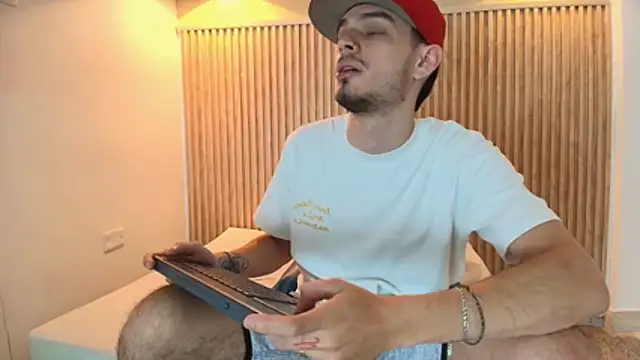 IM_BULL live sex cam