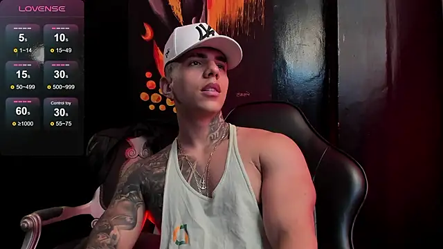 SalvatoreDmore live sex cam