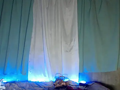 PeachyLuxe live sex cam