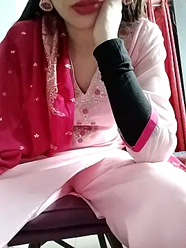 Noor_Darliing live sex cam