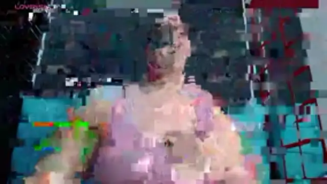 Lulu_Lynch69's cam snapshot