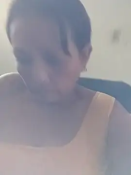 marinita13's cam snapshot