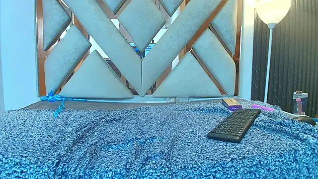 Antonella_And_Thiago's cam snapshot