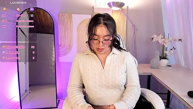 mia_wills_'s cam snapshot