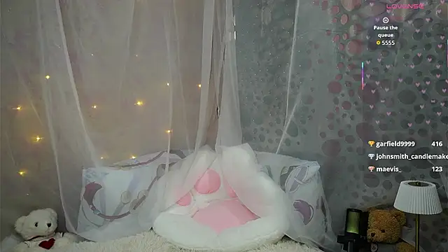 AnnaSiren's cam snapshot