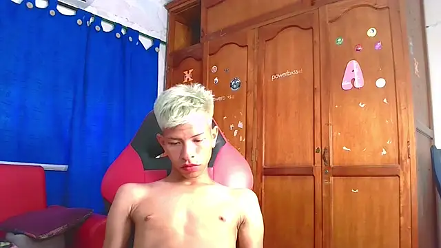 Tessachains_2_ live sex cam