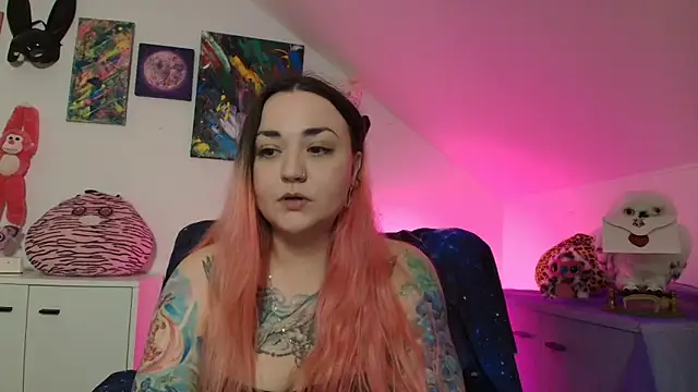 PinkHurricaneOfficial live sex cam