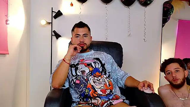 Juan_Castano live sex cam