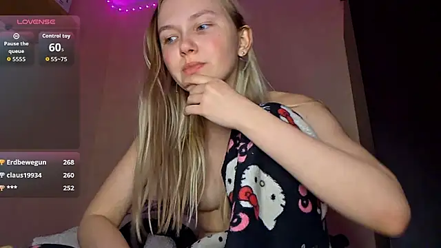 KarinRobertson's cam snapshot