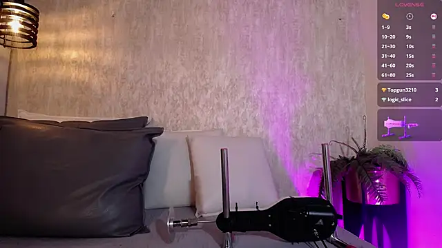 Alison_manning's cam snapshot