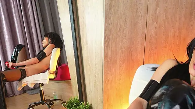 Alexa_Duque34's cam snapshot