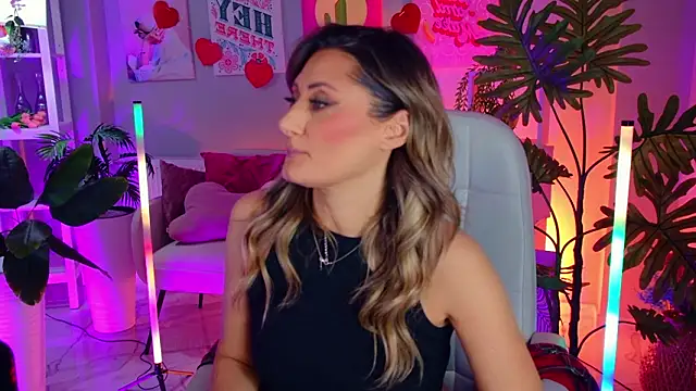 SarahAlluring's cam snapshot