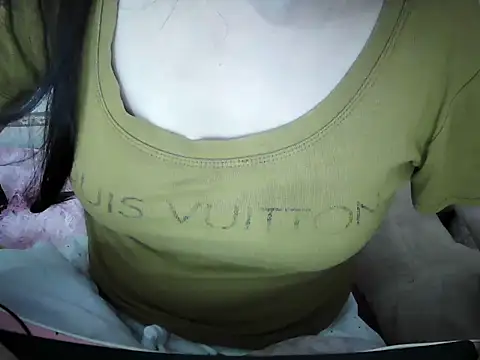 Ana_2023's cam snapshot