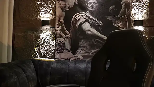 DannSaenz live sex cam