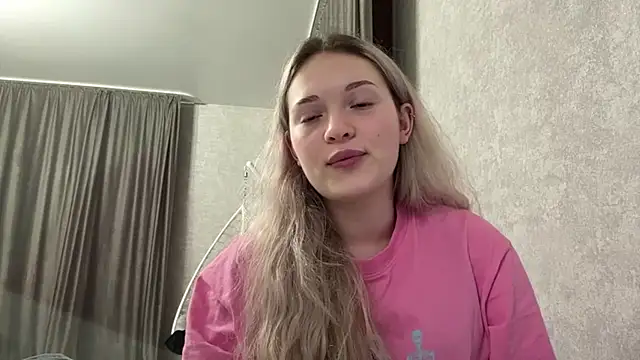 Linaceleste's cam snapshot