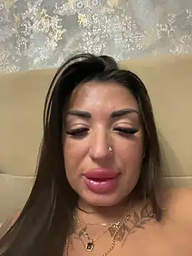 RuslanaXX live sex cam