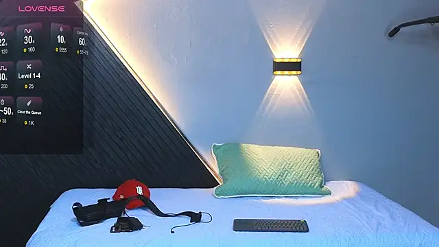 Horny_nick18 live sex cam