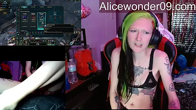 alicewonder09's cam snapshot