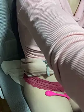 Mina048's cam snapshot