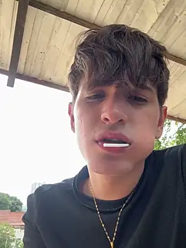 Naim_TheKing live sex cam