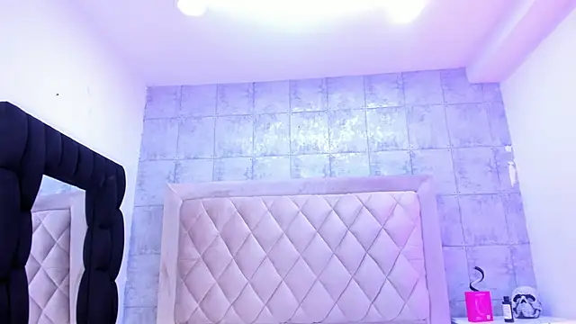 CleoFoxx_ live sex cam