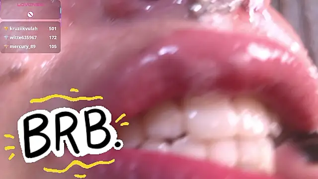 bri_von_dhara__'s cam snapshot