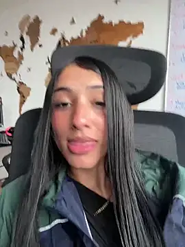 lya__brown's cam snapshot