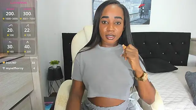 cristaaalclocks1's cam snapshot