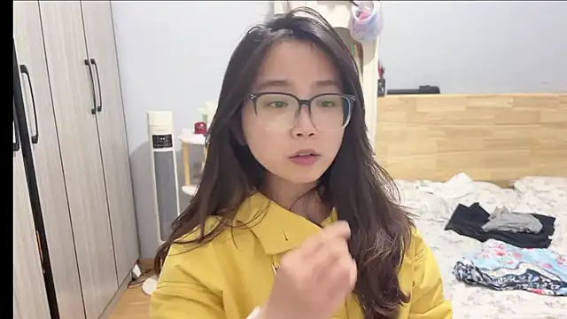 Hmm_0303's cam snapshot