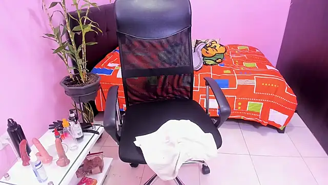 mature_dirty_squirt's cam snapshot