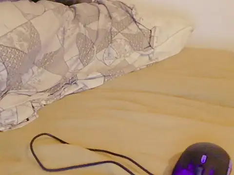 Handsome_Nick's cam snapshot