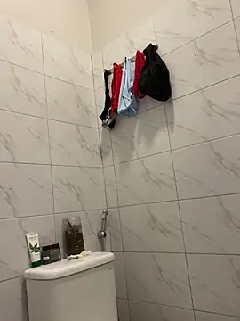 Dellah27's cam snapshot