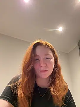 HoneyBunny18's cam snapshot