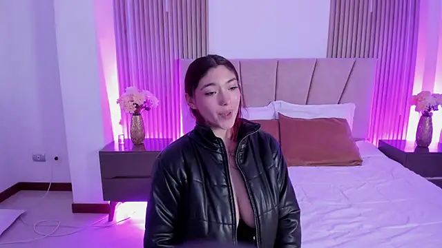 Victoria_Beaumont live sex cam