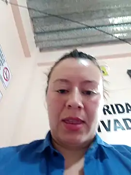 Hannah-colx live sex cam