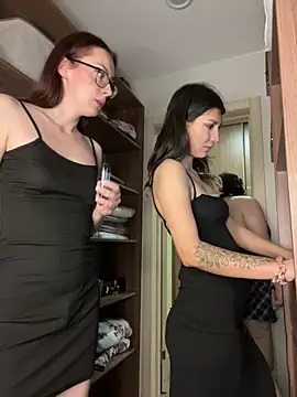 RussianGirls_'s cam snapshot