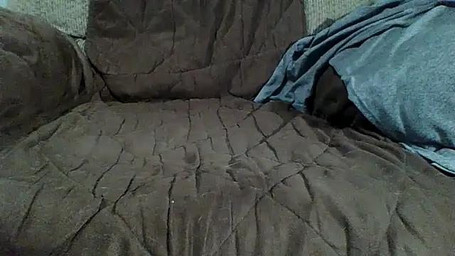 Jbsklxz67's cam snapshot