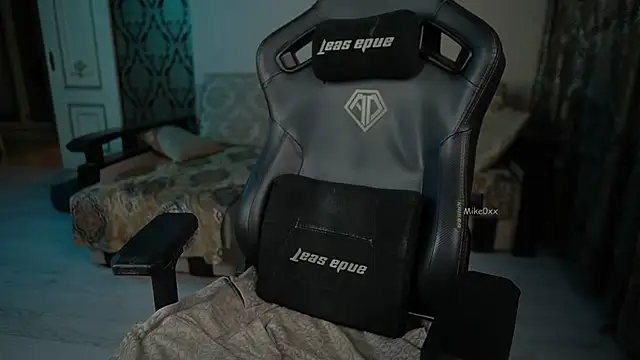 mike0xx's cam snapshot