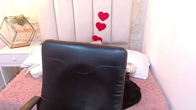 camilah_tk's cam snapshot