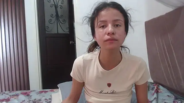 nathaly_jones_'s cam snapshot