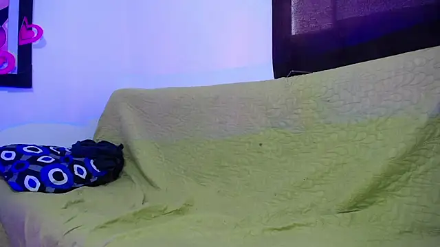 shy_nanami's cam snapshot