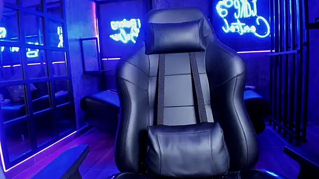 FemNoa's cam snapshot