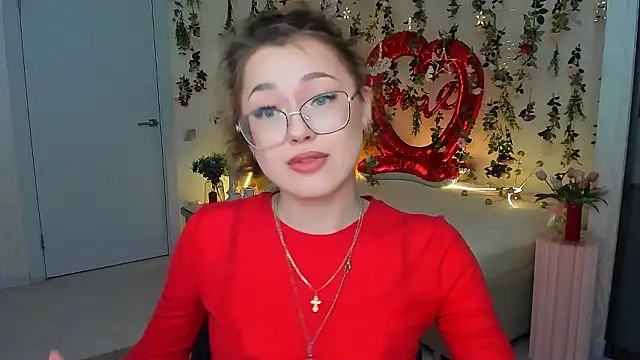 SereneFlame's cam snapshot