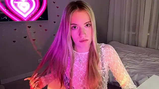 Between_Eeys's cam snapshot