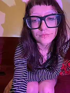 TheBunnyIwas's cam snapshot