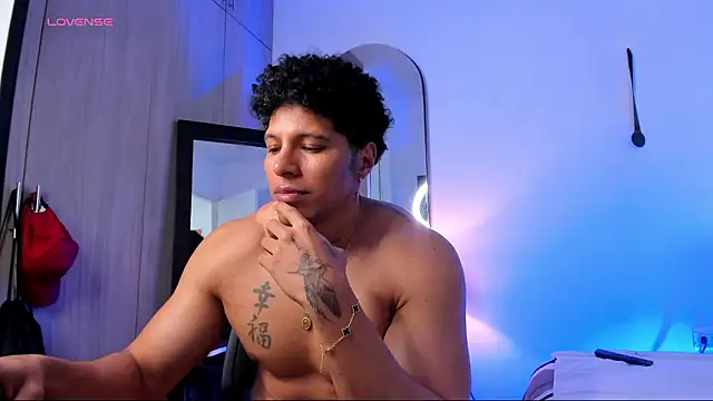 Adambrocs1's cam snapshot