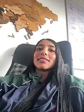 lya__brown's cam snapshot