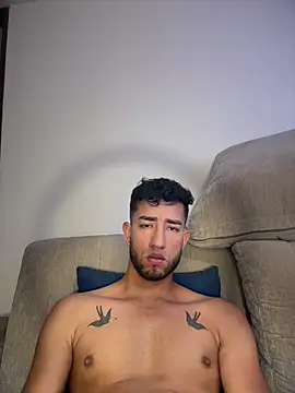 liam_bronw's cam snapshot